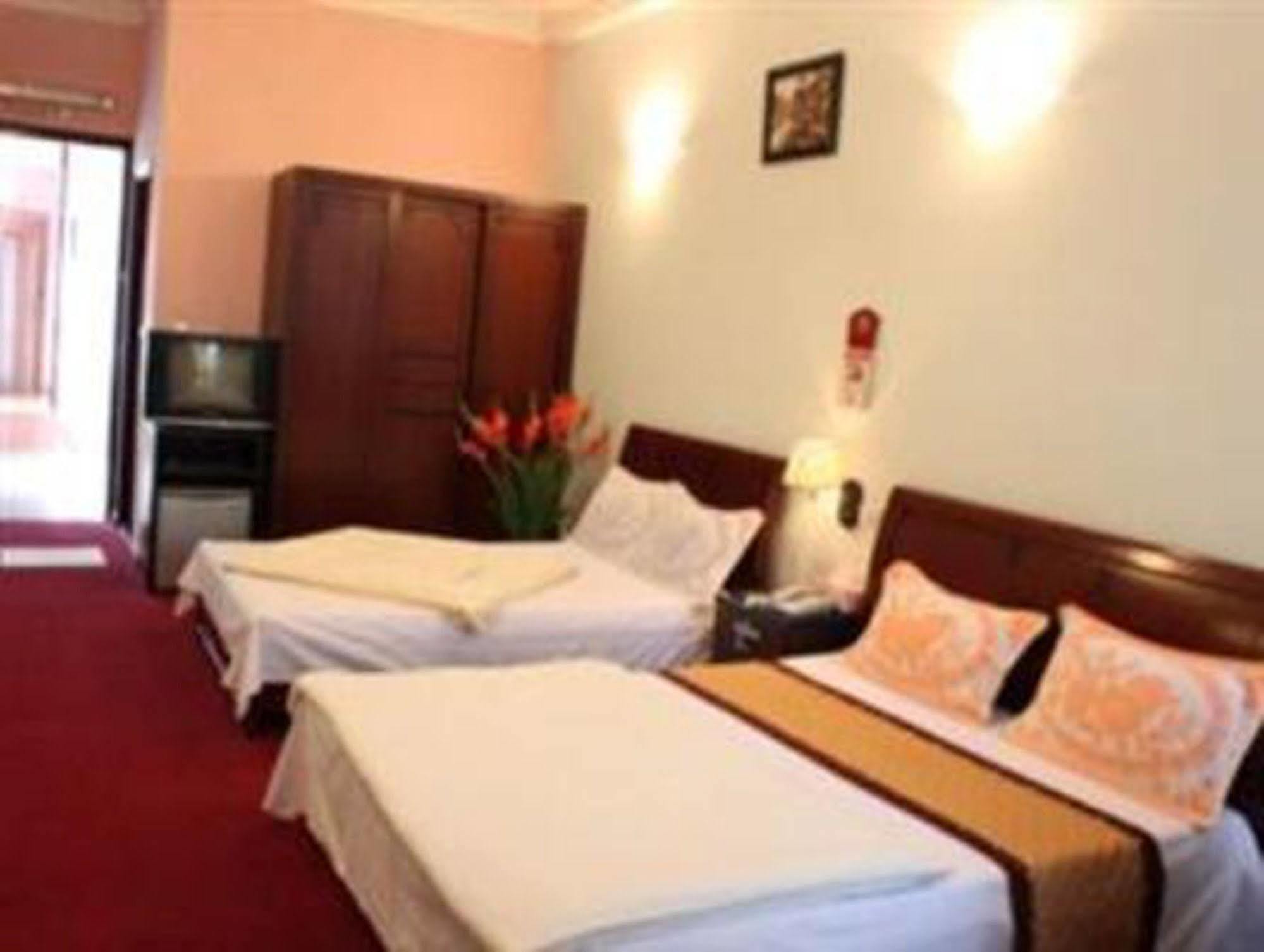 A25 Hotel - 12 Lien Tri Hanoi Exterior photo
